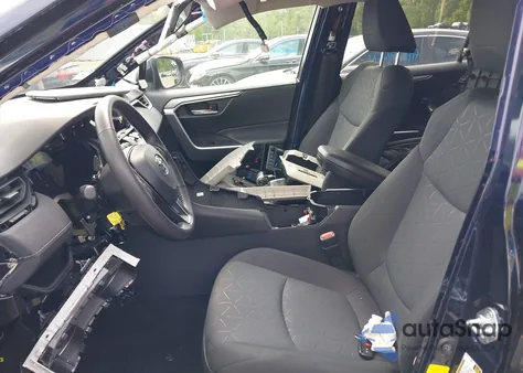 2022 Toyota Rav4 Hybrid Xle z USA, uszkodzony, nr VIN 4T3RWRFV7NU057201